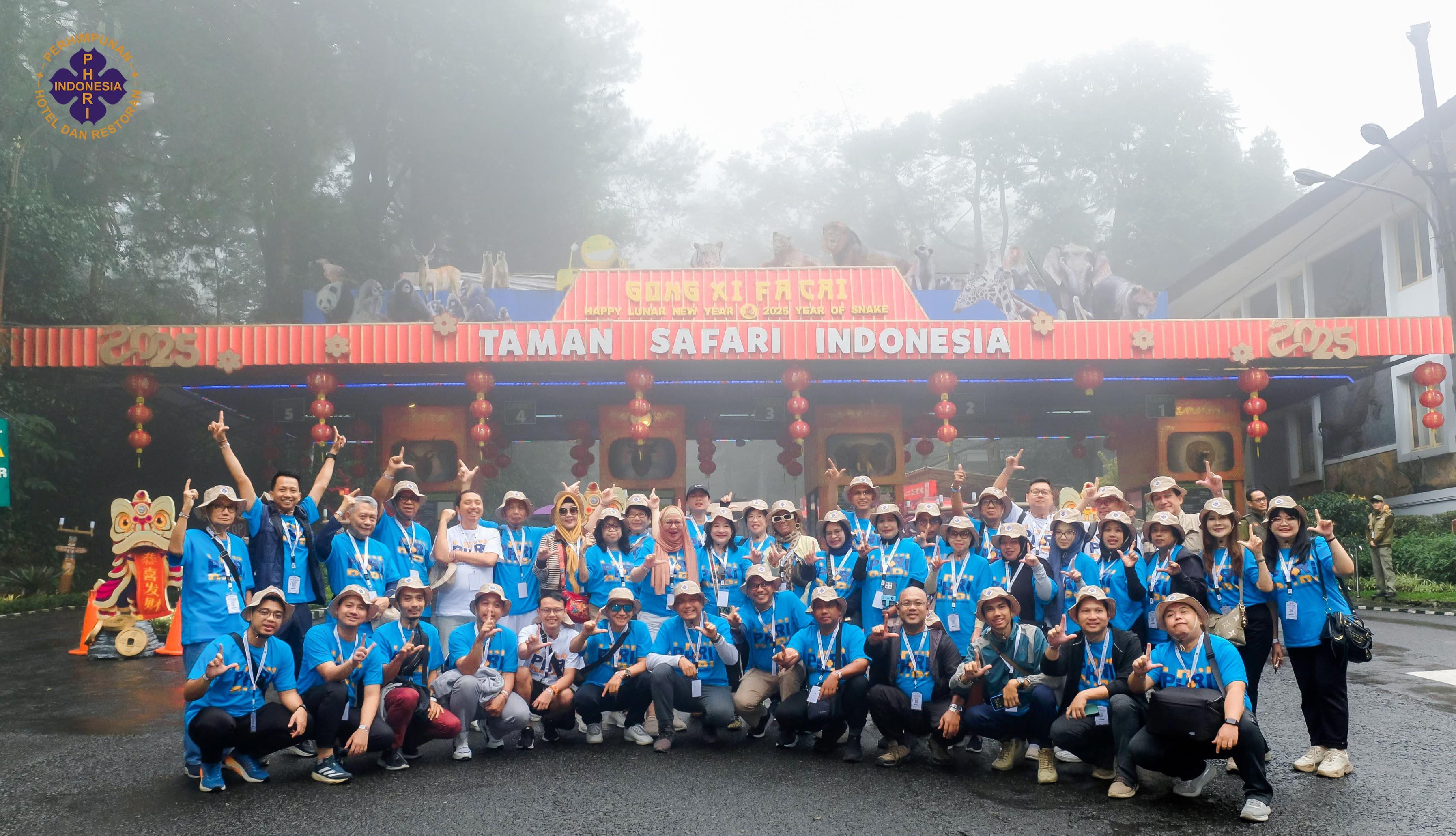 Family Gathering dan Study Visit PHRI Kota Bekasi ke Taman Safari Indonesia