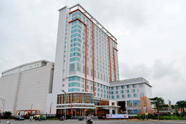 HARRIS HOTEL & CONVENTIONS BEKASI
